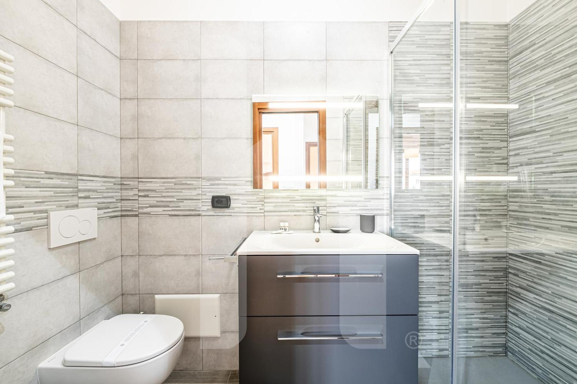 Homiday - - Elegant Apartment- 3 2 Bagni Apartment Pisa